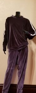 Xersion Velvet Jogging Suit